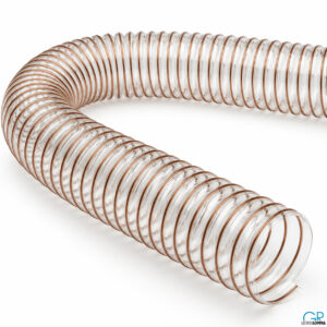 Tubo flessibile trasparente spiralato su sfondo bianco
